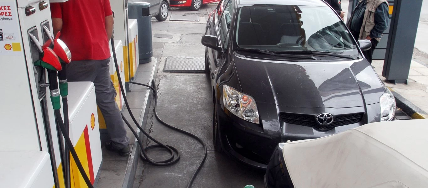 Πρόεδρος πρατηριούχων: «Αυτόματη» η πρώτη αύξηση έως 5% στις τιμές των καυσίμων (βίντεο)